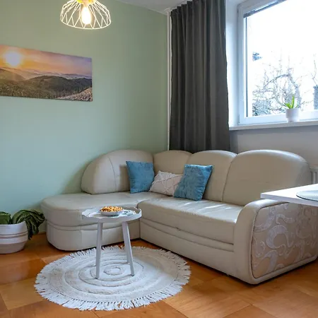 Apartment Grandma Marias Retreat Nova Lesna