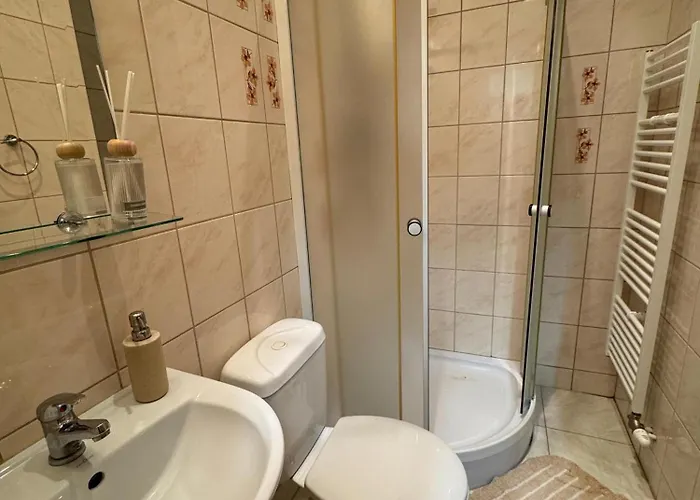 Grandma Marias Retreat *