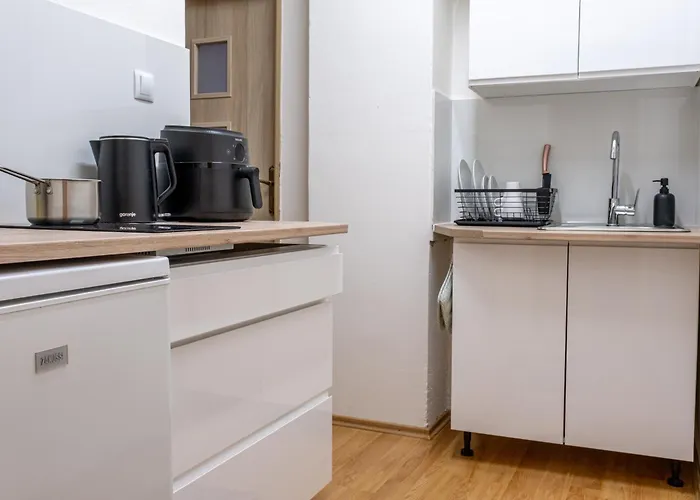 Grandma Marias Retreat Apartment *